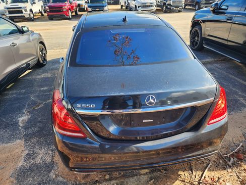 Used 2015 Mercedes-Benz S 550 Sedan image 7