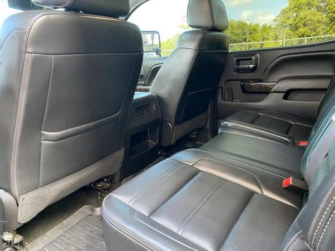 Used 2016 GMC Sierra 2500 Denali w/ Duramax Plus Package image 17