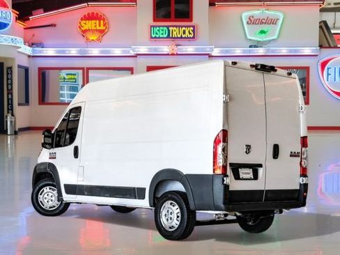 Used 2017 RAM ProMaster 1500 w/ Interior Convenience Group image 4