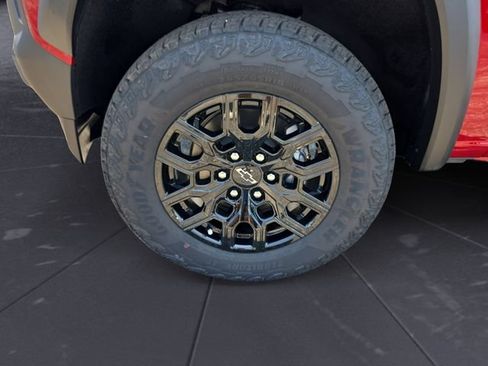 New 2026 Chevrolet Colorado Trail Boss AWD/4WD image 14