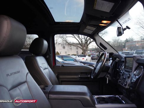Used 2016 Ford F350 Platinum image 34