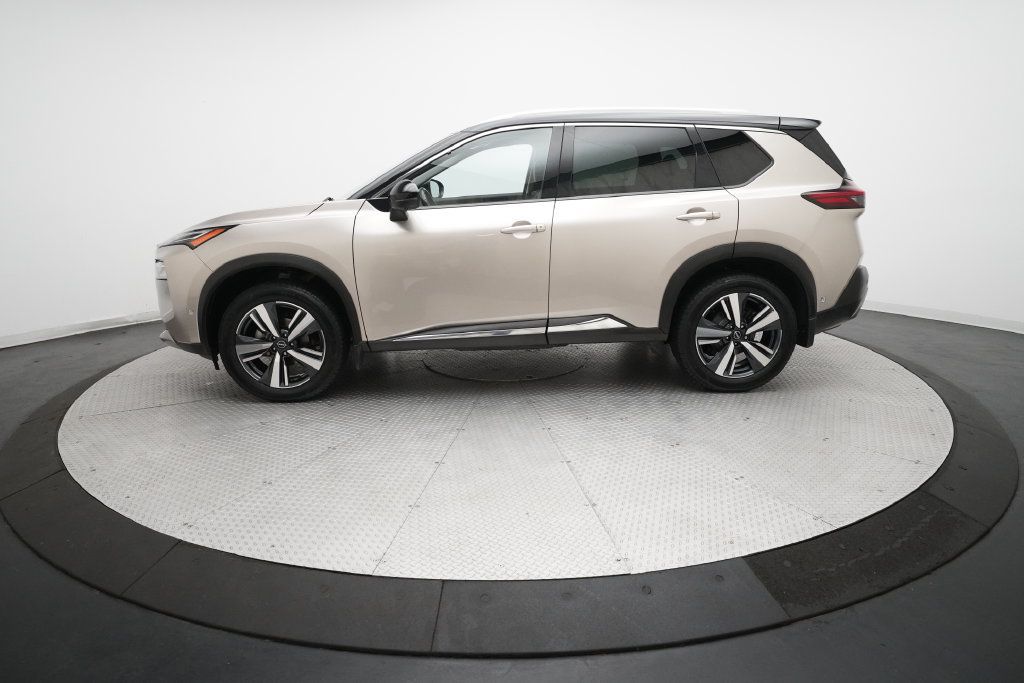 Used 2021 Nissan Rogue Platinum AWD/4WD image 22