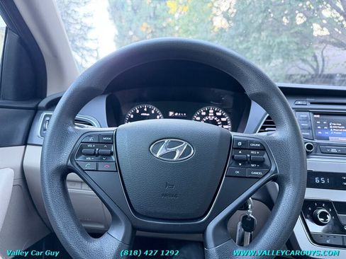 Used 2015 Hyundai Sonata Sport FWD image 13