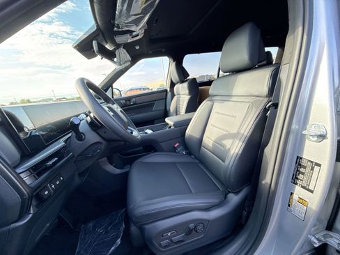 New 2026 Hyundai Santa Fe Calligraphy image 12