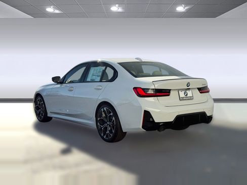 New 2026 BMW 330i Sedan w/ M Sport Package image 3