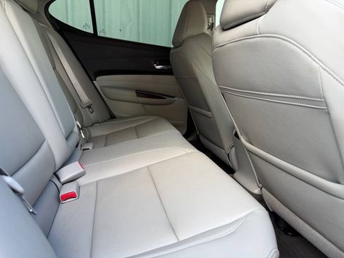 Used 2016 Acura TLX V6 FWD image 17