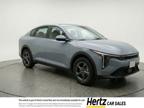 Used 2025 Kia K4 FWD image 1