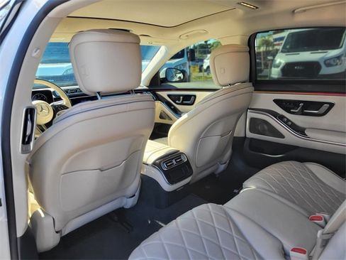 Used 2021 Mercedes-Benz S 580 4MATIC Sedan image 10