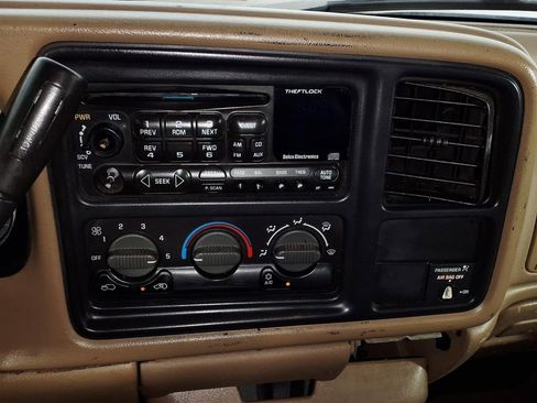 Used 2000 Chevrolet Silverado 1500 LS AWD/4WD image 20