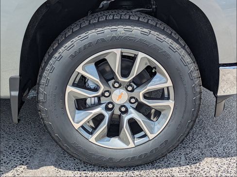 New 2026 Chevrolet Silverado 1500 LT w/ All Star Edition Plus AWD/4WD image 11