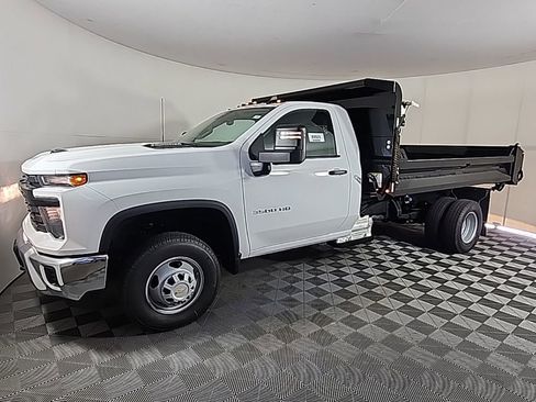 New 2025 Chevrolet Silverado 3500 W/T w/ WT Convenience Package image 5