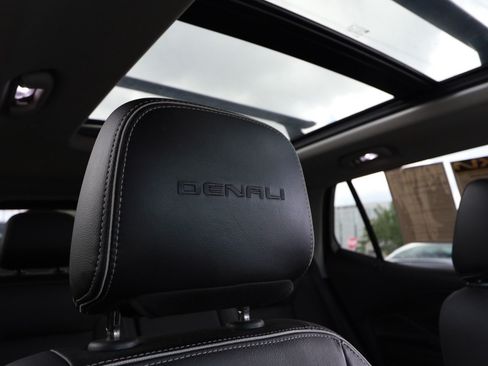 Used 2020 GMC Terrain Denali w/ Denali Premium Package AWD/4WD image 30