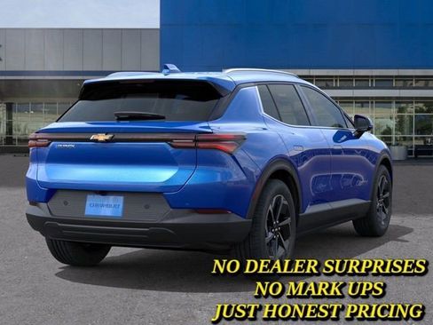 New 2026 Chevrolet Equinox EV LT image 4