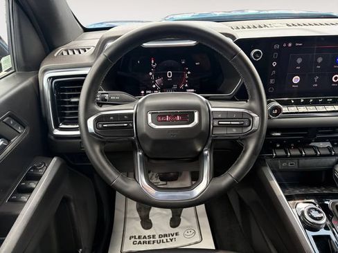 Used 2023 GMC Canyon Elevation w/ Elevation Premium Package AWD/4WD image 12