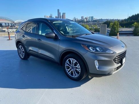 Used 2021 Ford Escape SEL w/ Technology Package AWD/4WD image 1
