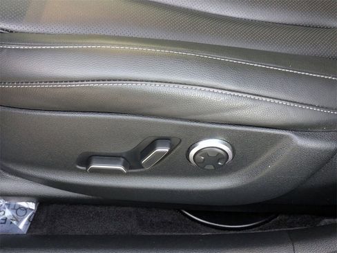 Used 2023 Genesis G80 2.5T image 14