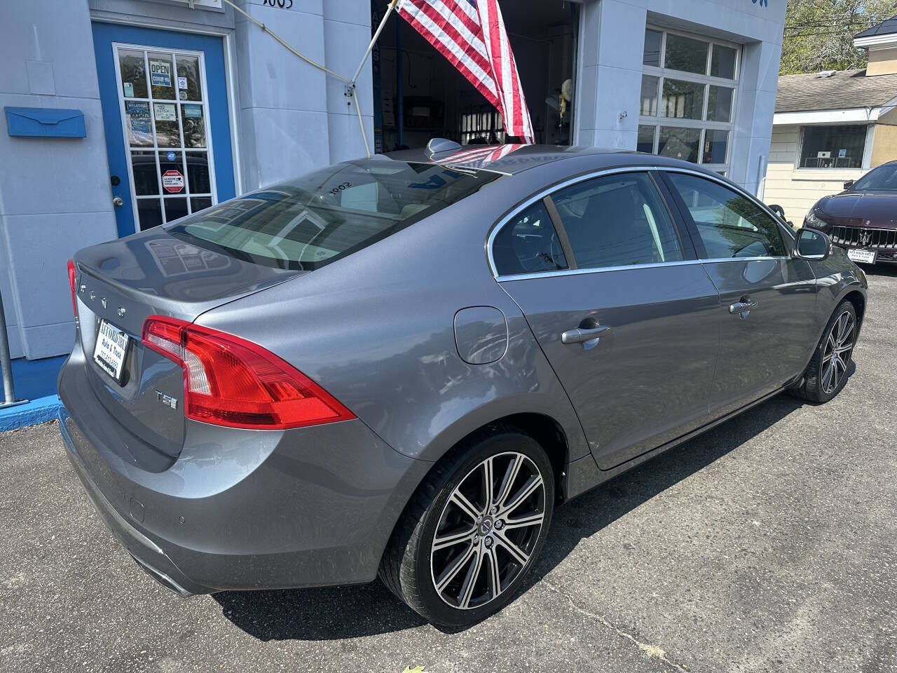 Used 2017 Volvo S60 T5 Inscription FWD image 7