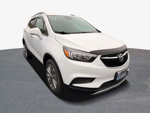 Used 2020 Buick Encore Preferred image 2