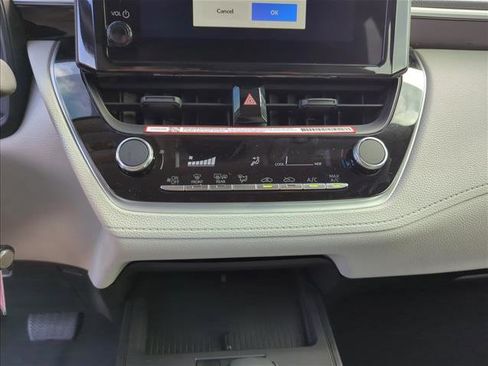 New 2026 Toyota Corolla Cross L image 21