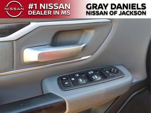 Used 2021 RAM 1500 Lone Star AWD/4WD image 11