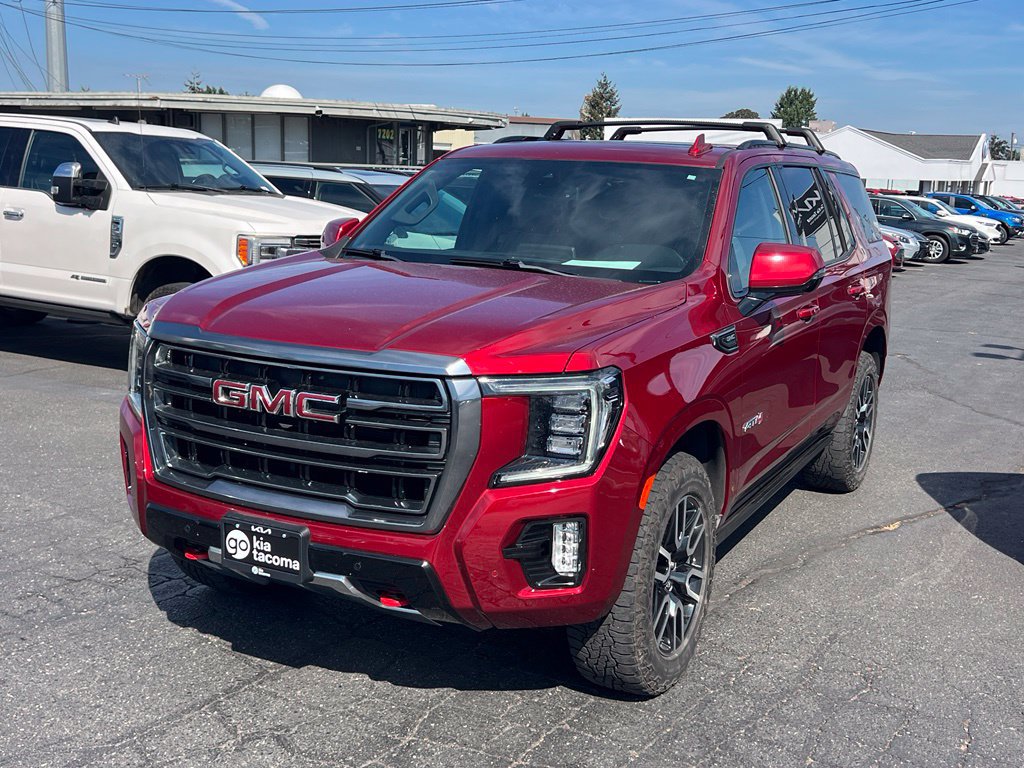 Used 2023 GMC Yukon AT4 w/ Max Trailering Package AWD/4WD image 3