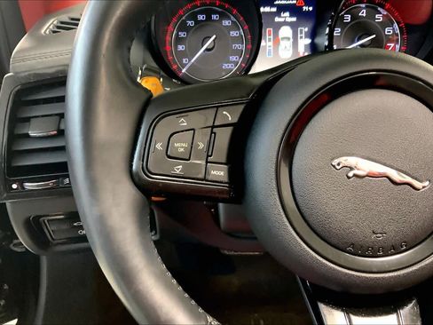 Used 2014 Jaguar F-TYPE S image 23