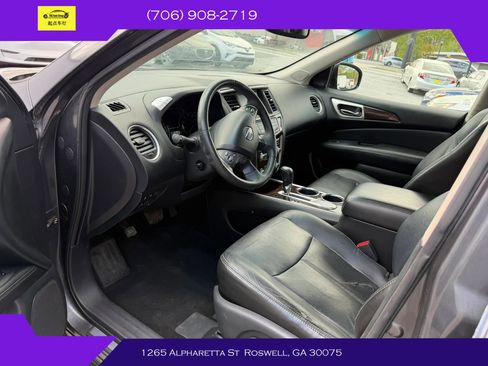 Used 2013 Nissan Pathfinder Platinum FWD image 9