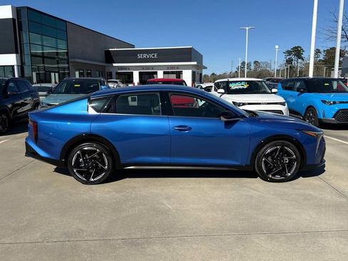 New 2026 Kia K4 GT-Line image 9