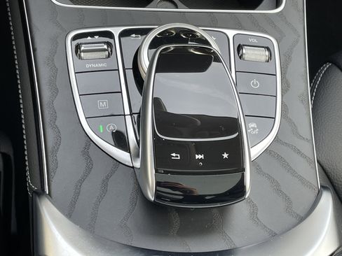 Used 2017 Mercedes-Benz GLC 300 4MATIC image 36