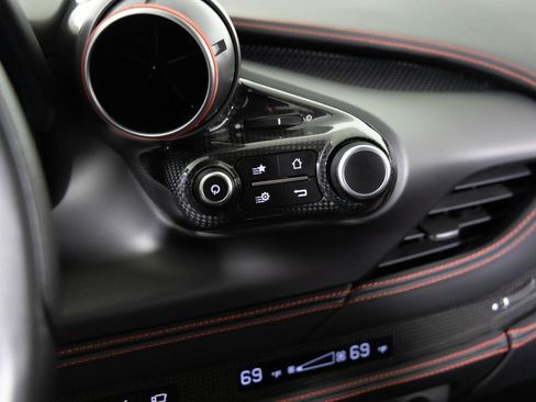 Used 2020 Ferrari F8 Tributo image 29