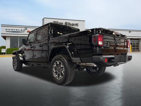Used 2026 Jeep Gladiator Sport AWD/4WD image 11