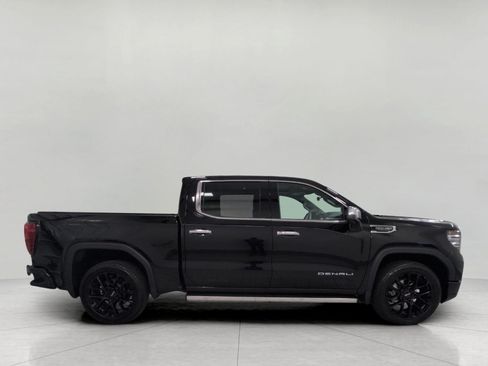 Used 2023 GMC Sierra 1500 Denali w/ Denali Reserve Package AWD/4WD image 11