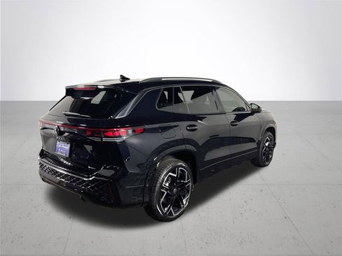 New 2026 Volkswagen Tiguan SEL R-Line image 6