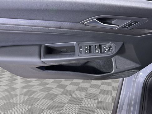 Used 2024 Volkswagen GTI SE image 2