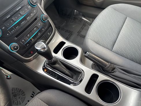 Used 2016 Chevrolet Malibu LS image 18