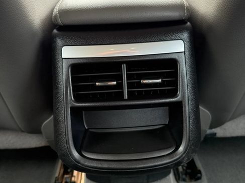 Used 2014 Chevrolet Impala LT FWD image 24