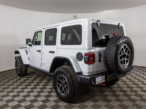 New 2026 Jeep Wrangler Unlimited Rubicon image 13