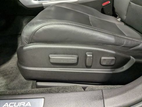 Used 2017 Acura TLX w/ Technology Package FWD image 24