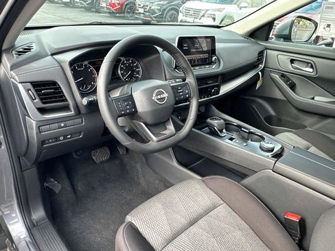 New 2026 Nissan Rogue SV AWD/4WD image 30