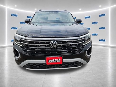 Used 2024 Volkswagen Atlas Peak Edition SEL AWD/4WD image 9