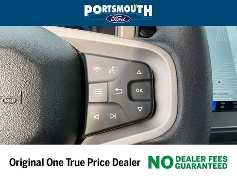 New 2025 Ford Bronco Outer Banks image 22