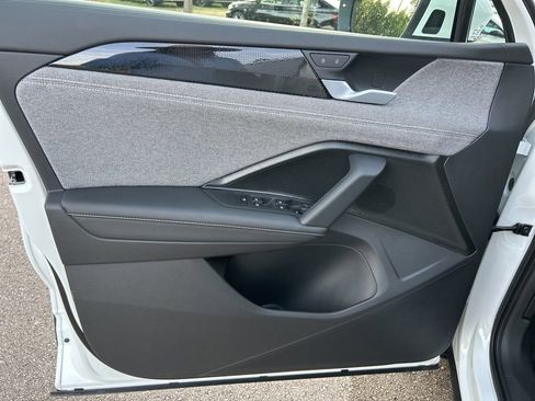 New 2026 Volkswagen Tiguan S FWD image 16