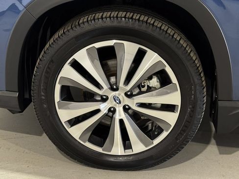 Used 2022 Subaru Ascent Touring AWD/4WD image 8