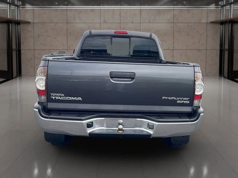 Used 2012 Toyota Tacoma PreRunner w/ SR5 Pkg RWD image 4