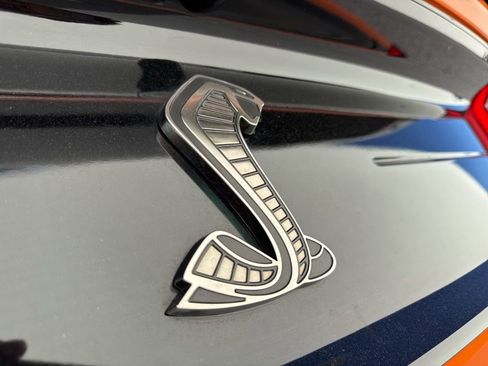 Used 2020 Ford Mustang Shelby GT500 w/ Technology Package image 11