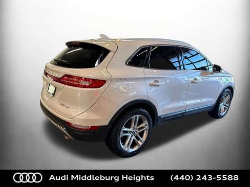 Used 2017 Lincoln MKC Reserve w/ Lincoln MKC Climate Package image 8