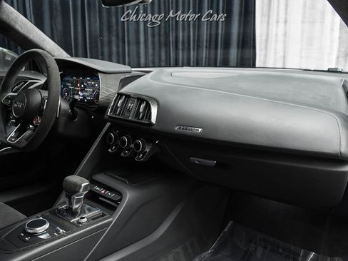 Used 2021 Audi R8 V10 performance w/ R8 Performance Design Package image 23