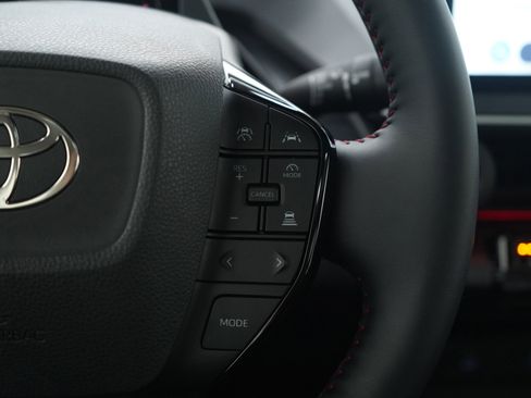 Used 2026 Toyota Prius XSE image 29