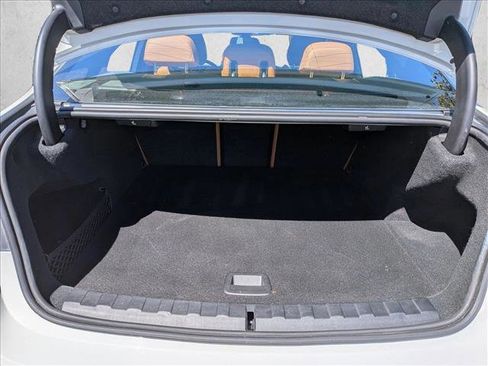 Certified 2023 BMW 330e RWD image 6