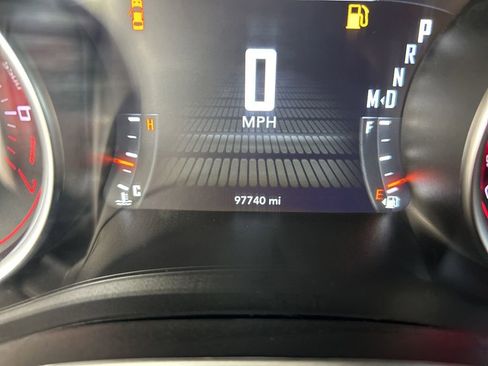 Used 2018 Dodge Challenger SXT Plus image 44